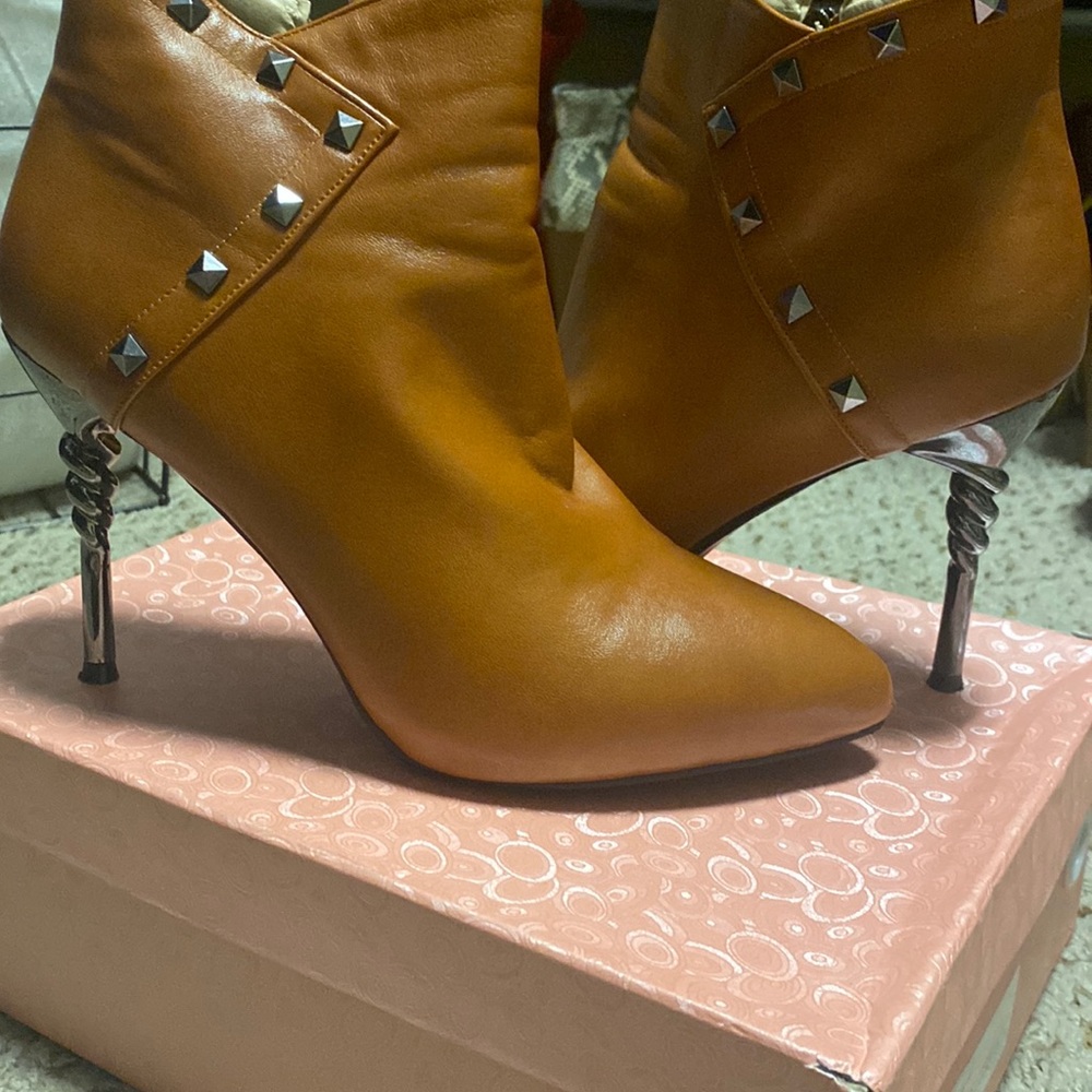 It’s the Heel For Me